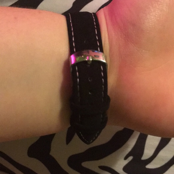 Watch - Picture 3 of 4